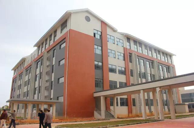 首页 文章 校园资讯 正文 秀全中学新校区位于花城街平步大道以北