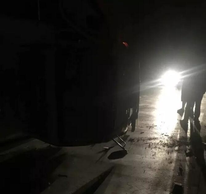 因父亲总在高速路上